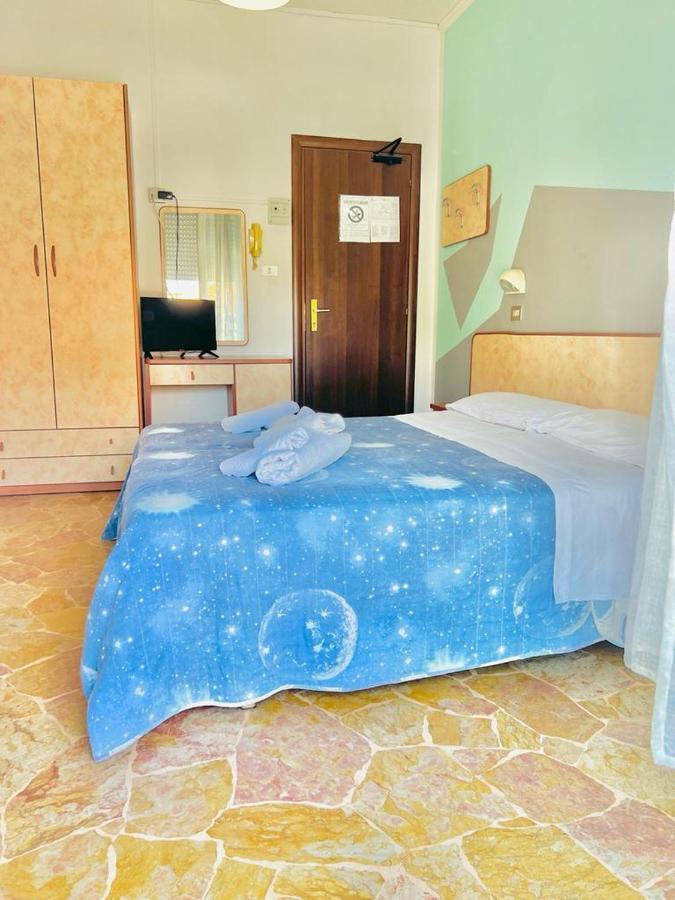 Hotel Ariosto Rimini Exteriér fotografie